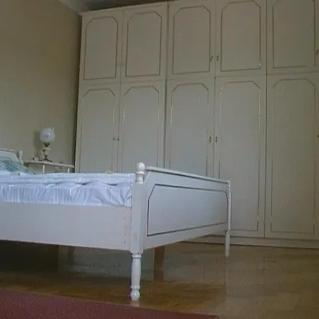 Ildo Iliana Hotel *